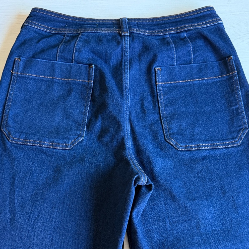 Anthropologie Blue Flare & Wide Leg Jeans Size 29 with fray bottom